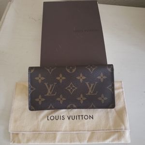 Louis Vuitton Checkbook Cover